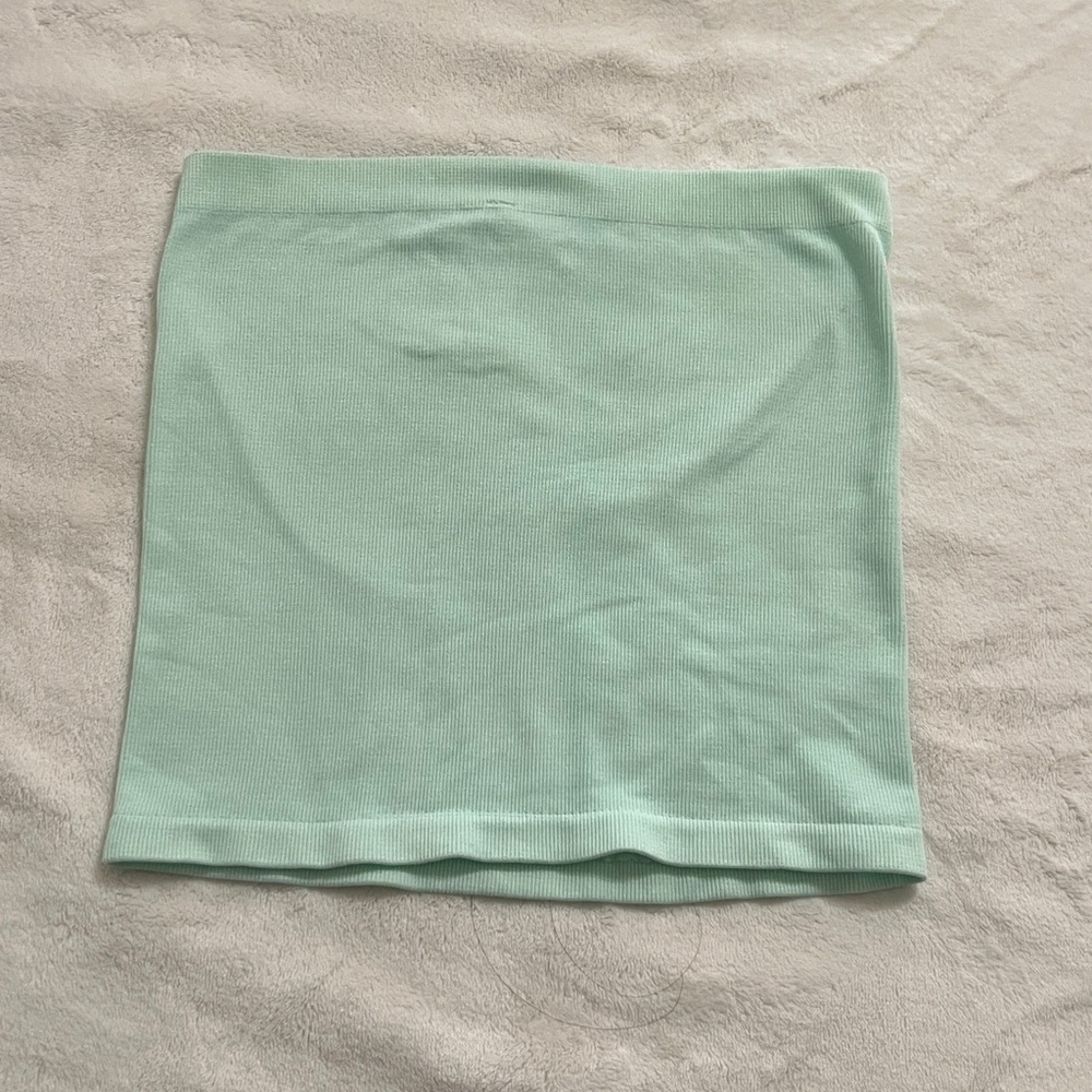 Urban Outfitters Light Green Strapless Crop Top - Picture 3 of 5